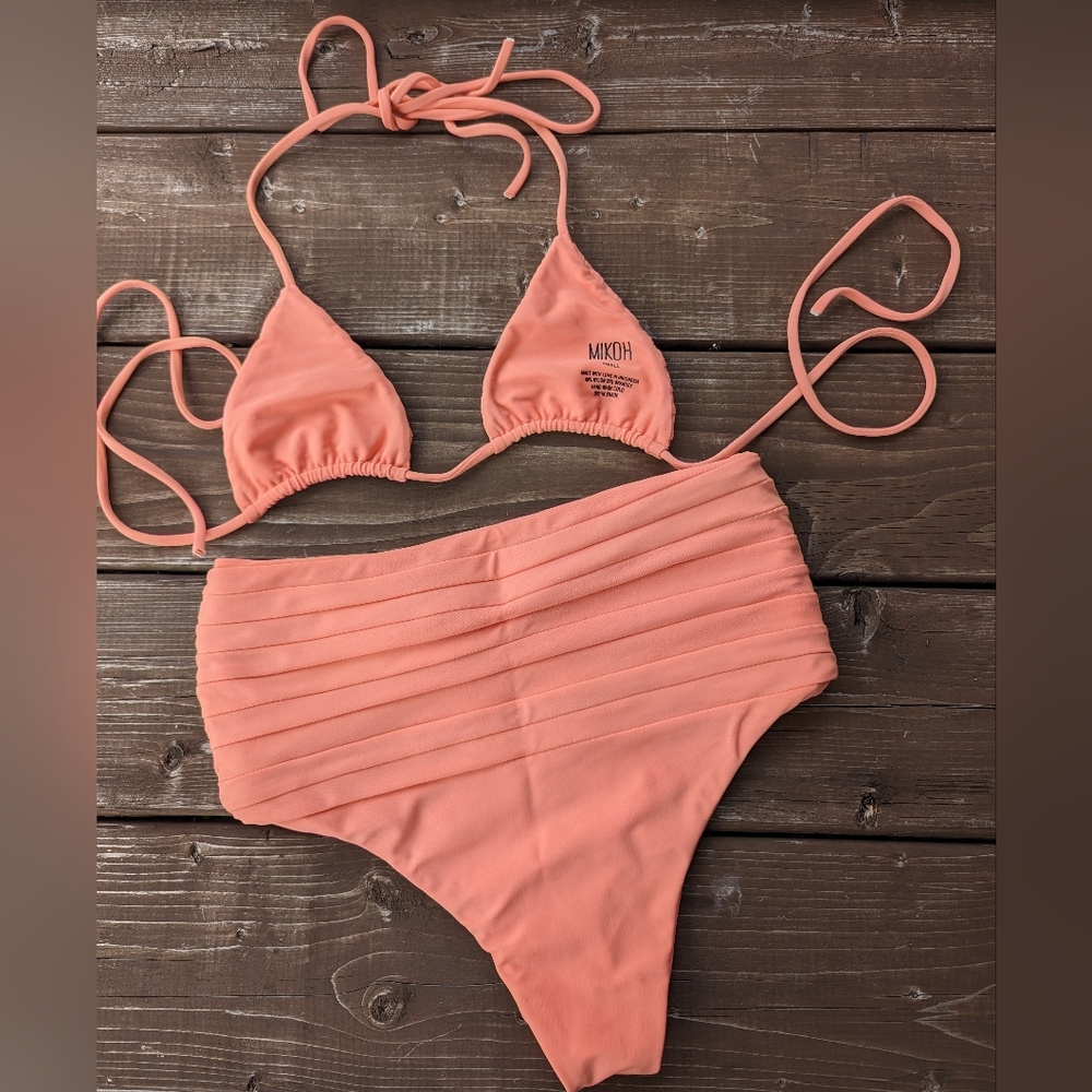Mikoh 2pc swimsuit - very good condition - Picture 6 of 8